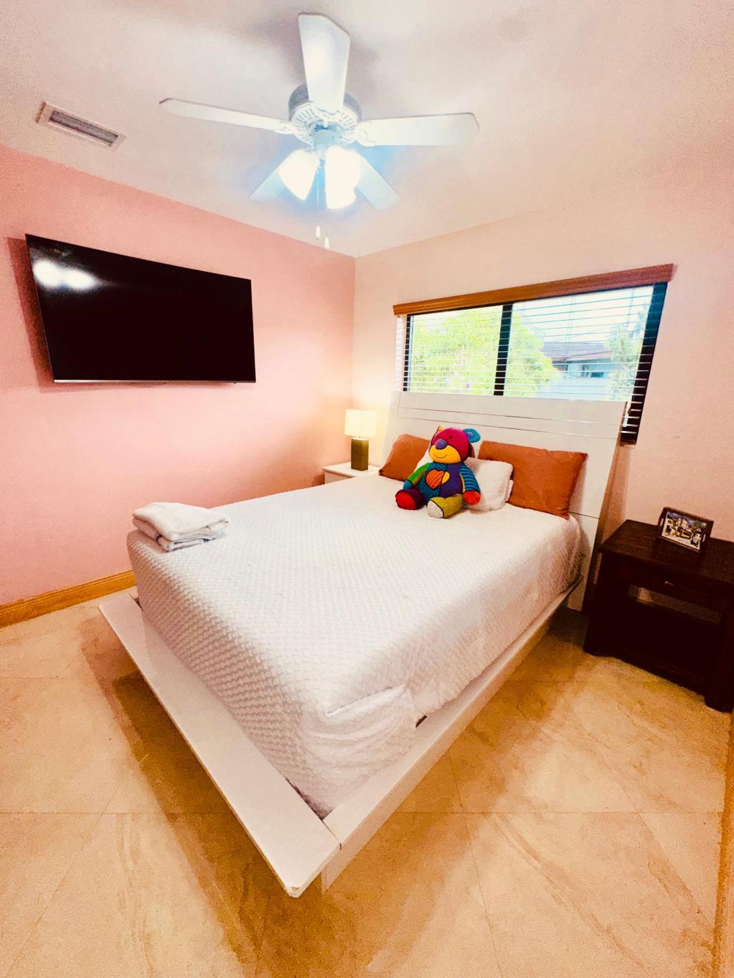 Heated Pool Hot Tub Miami Villa Екстериор снимка