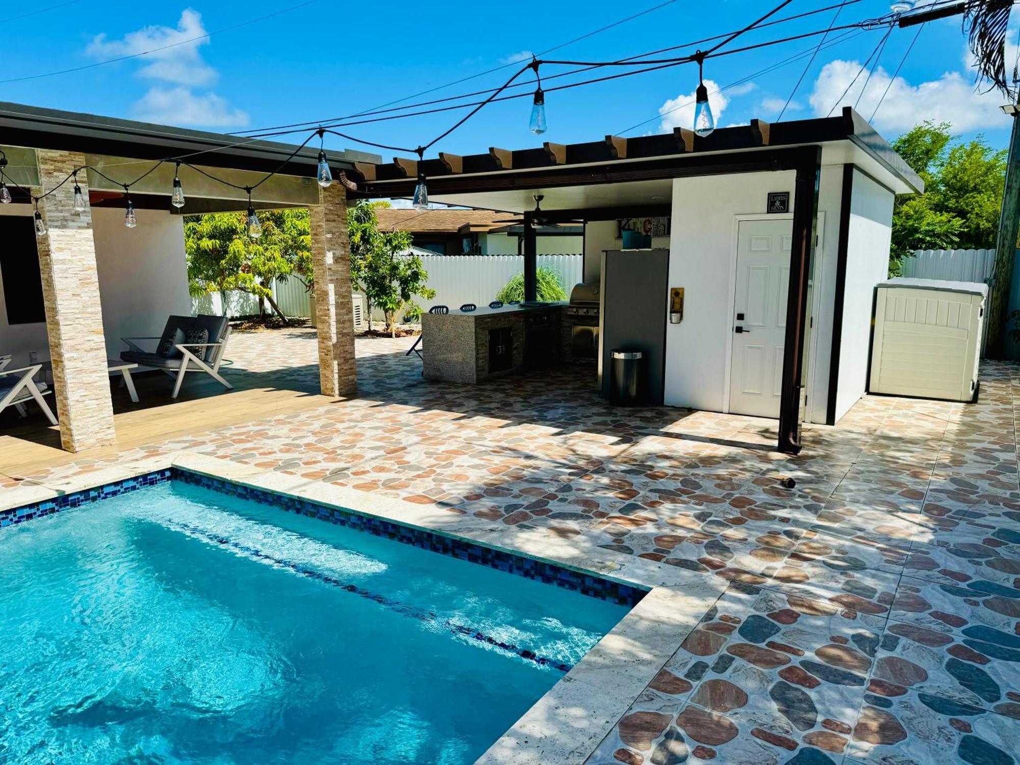Heated Pool Hot Tub Miami Villa Екстериор снимка