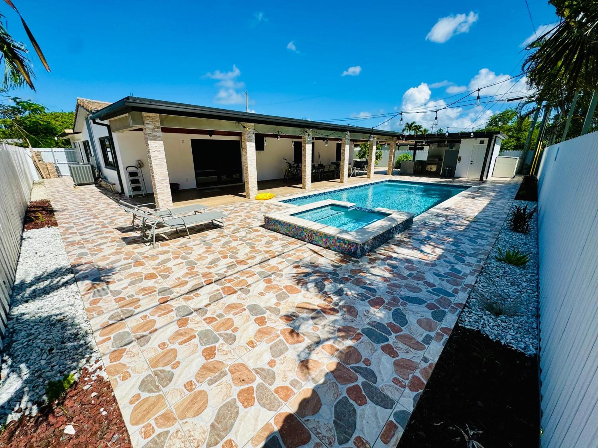 Heated Pool Hot Tub Miami Villa Екстериор снимка